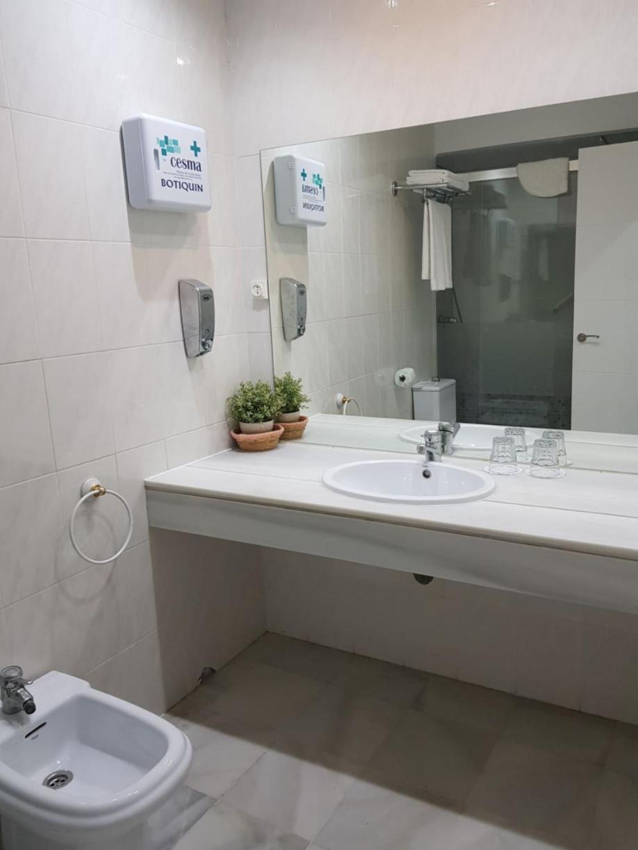 Apartamentos Turisticos Imar Cádiz Kültér fotó